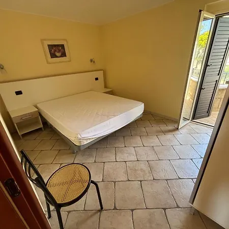 Il Borgo 37 *